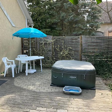 Appartement Pitypang Lak à Szigetmonostor Extérieur photo